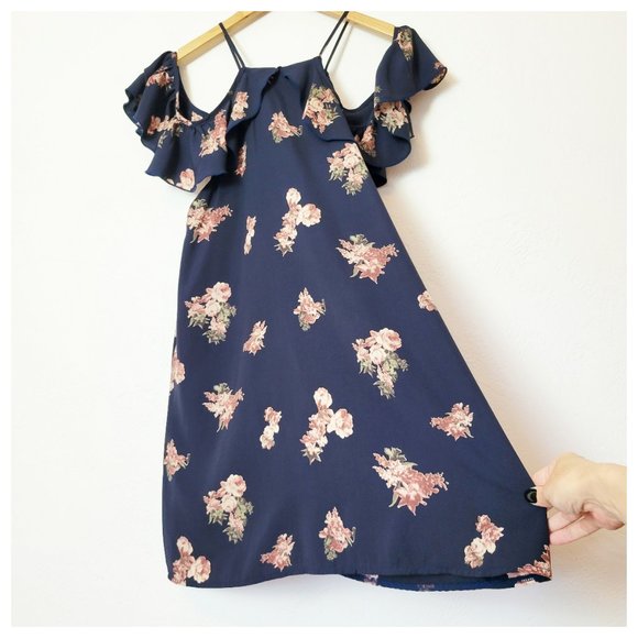 I Joah Tent Dress Navy Blue and Blush Pink Floral Cold Shoulder Knee Length - Picture 8 of 11